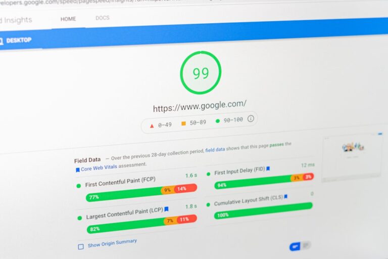Scaling Your Web Hosting: The Vertical vs Horizontal Dilemma